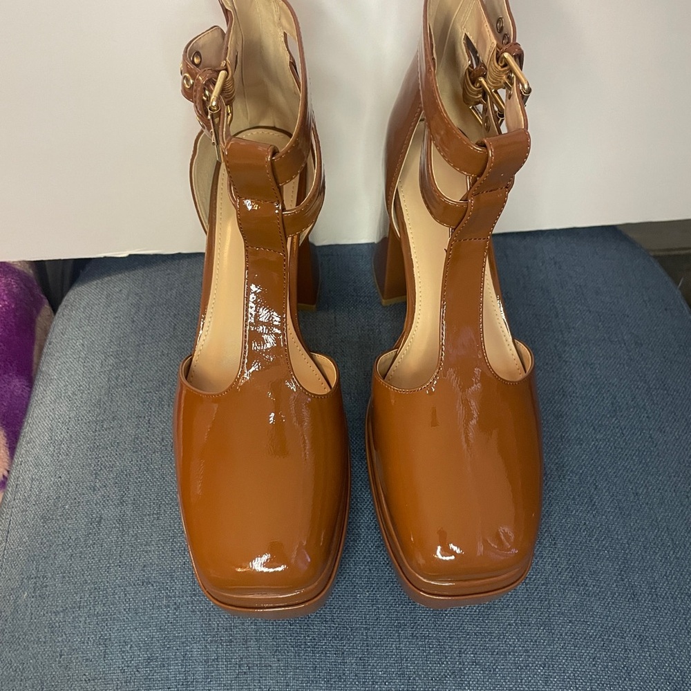 Maria Platform Heels| Cognac Patent | Size 9W| Fashion to Figure - Picture 9 of 11